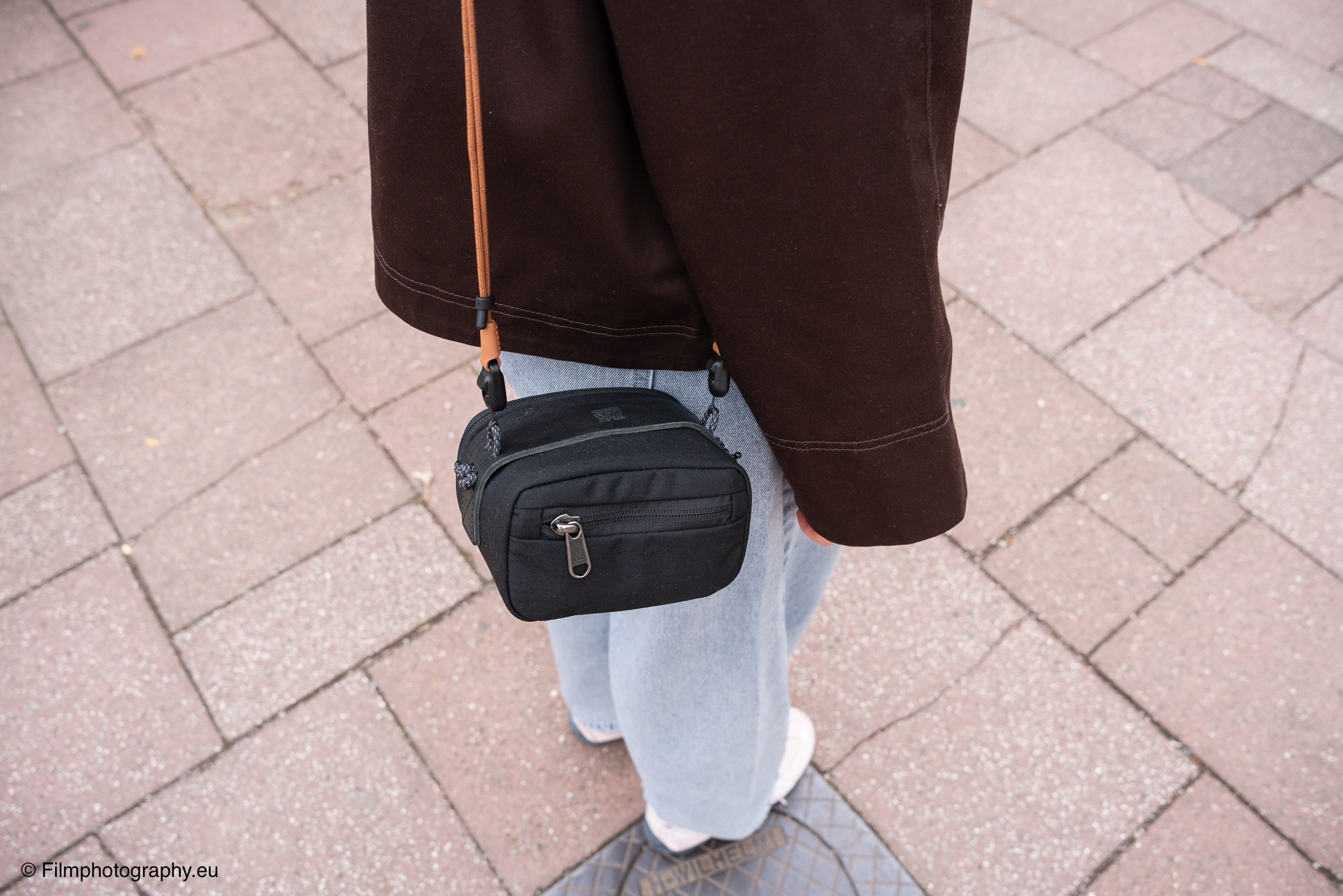 wotancraft-portable-camera-pouch-review-38